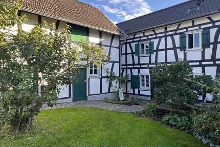 Haus Hennef-Uckerath Uckerath - 5 Zimmer, 189 m&sup2;, 550.000&euro; | Angebot:27649447