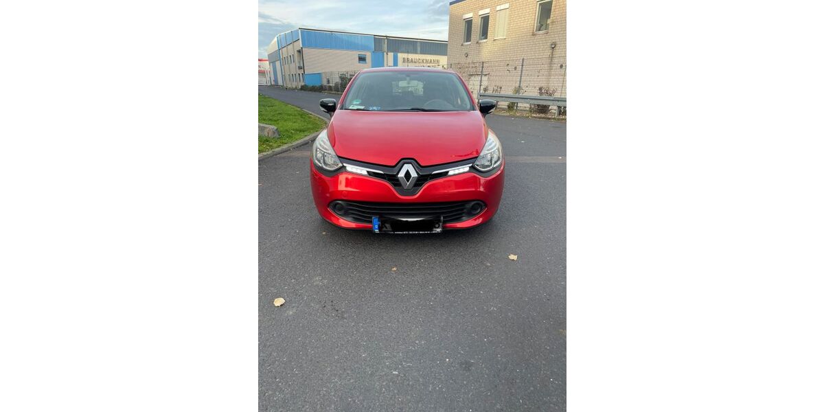 Renault Clio 65.500 km 9.250 &euro; köln 51103
