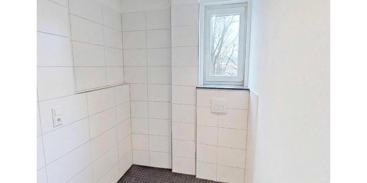 Etagenwohnung Bonn Tannenbusch - 4 Zimmer, 93 m&sup2;, 1.152&euro; | Angebot:25868108