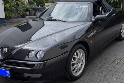 Alfa Romeo Spider 117.300 km 6.000 &euro; Euskirchen 53881
