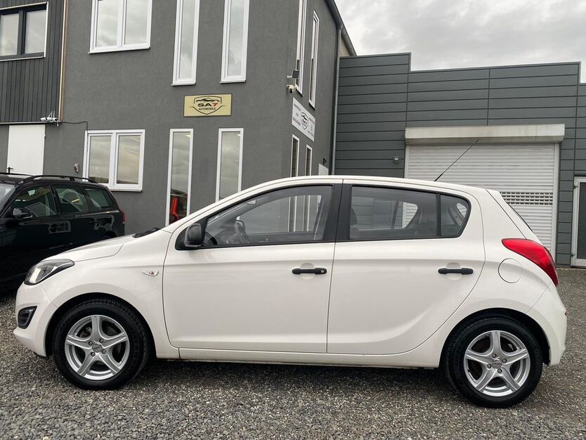 Hyundai i20 128.000 km 3.990 € Euskirchen 53881