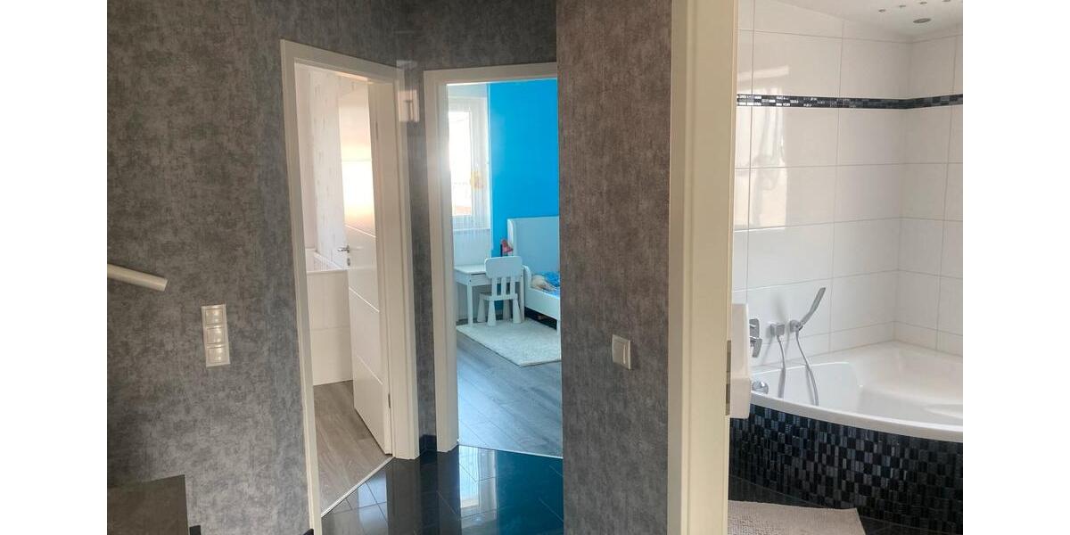 Doppelhaushälfte Weilerswist - 5 Zimmer, 130 m&sup2;, 614.000&euro; | Angebot:26891464