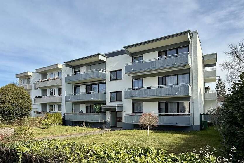 Wohnung zum Kaufen in Bonn 247.000 € 77.17 m²