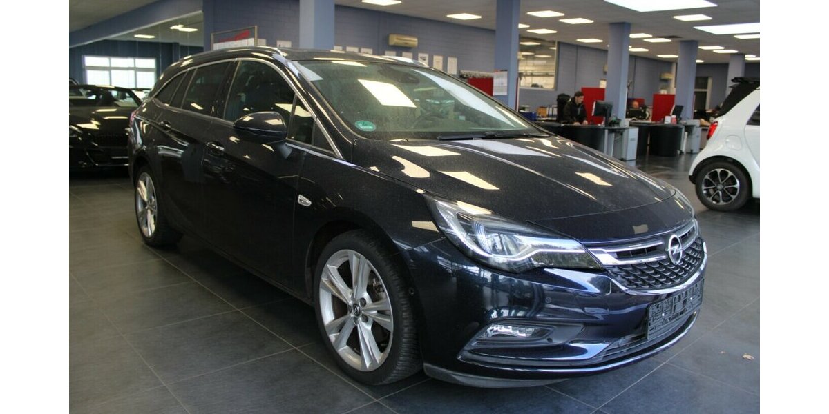 Opel Astra 1.6 Turbo Sports Tourer Ultimate 38.830 km 17.480 &euro; Euskirchen 53881