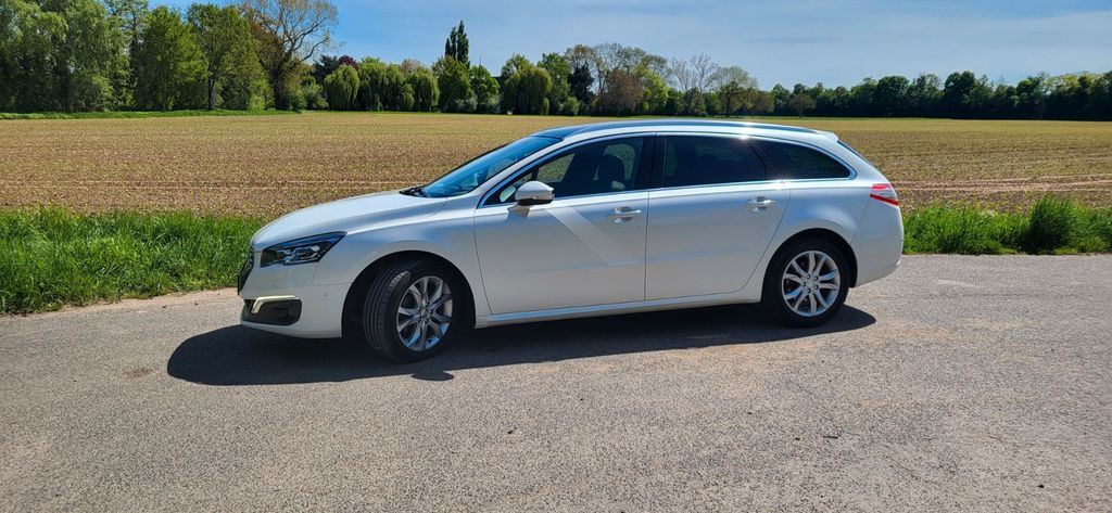 Peugeot 508 132.000 km 12.790 € Euskirchen 53881