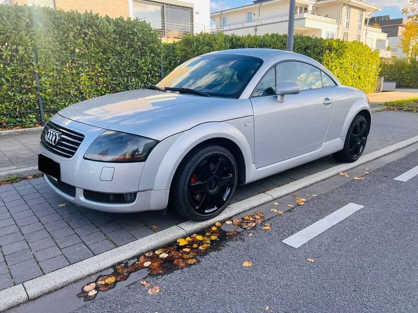 Audi TT 270.000 km 2.700 € Köln 50859