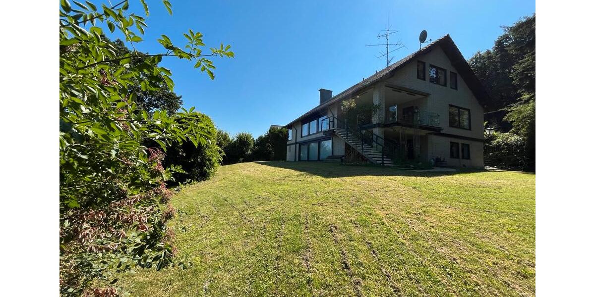 Einfamilienhaus Overath - 7 Zimmer, 349 m&sup2;, 1.300.000&euro; | Angebot:27217224