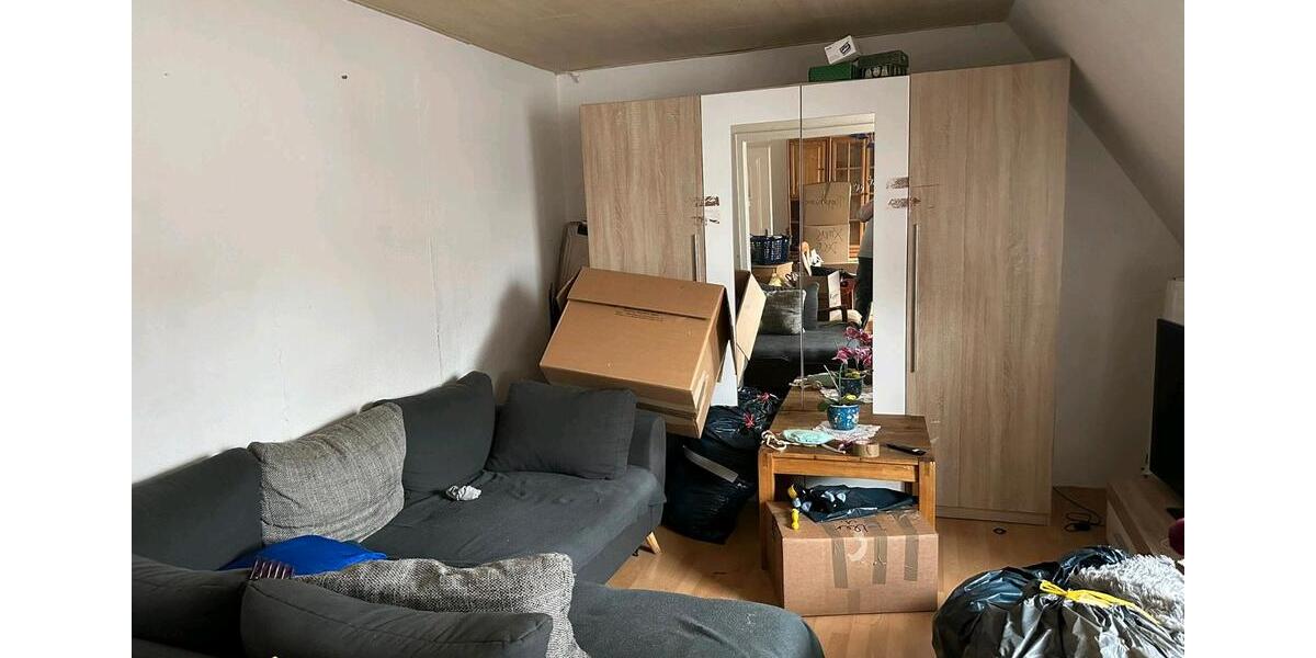 Etagenwohnung Bergisch Gladbach Alt-Frankenforst - 3 Zimmer, 80 m&sup2;, 700&euro; | Angebot:25853035