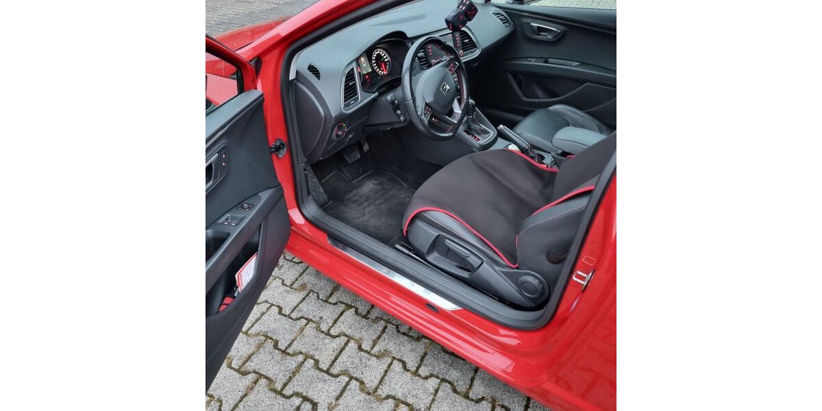 Seat Leon 163.042 km 8.900 &euro; Lohmar 53797