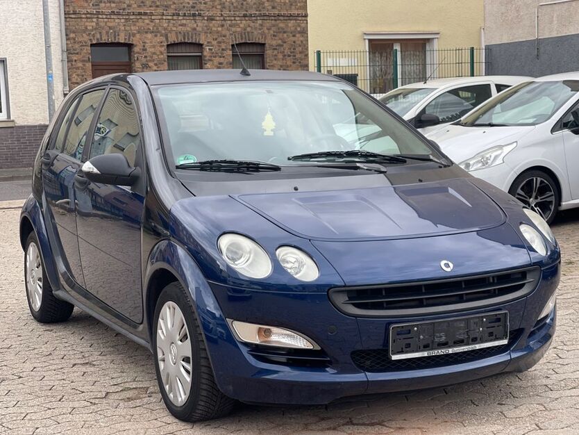 Smart ForFour 223.424 km 1.400 € Euskirchen 53879