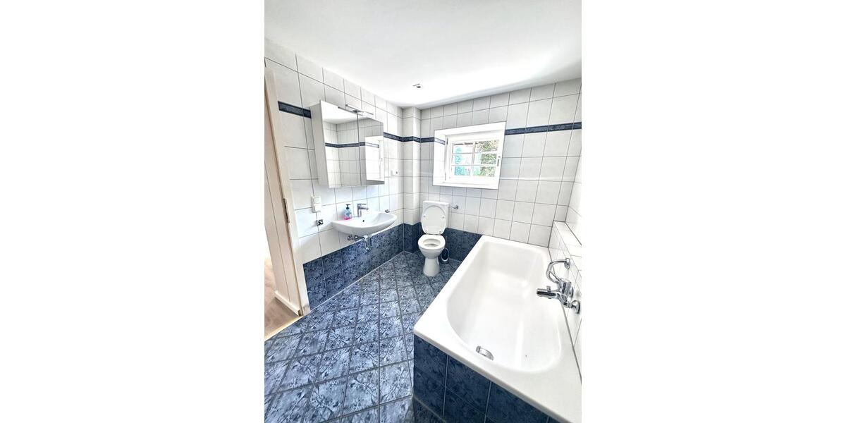 Bauernhaus, Landhaus Hennef (Sieg) - 5 Zimmer, 180 m&sup2;, 489.000&euro; | Angebot:26974000