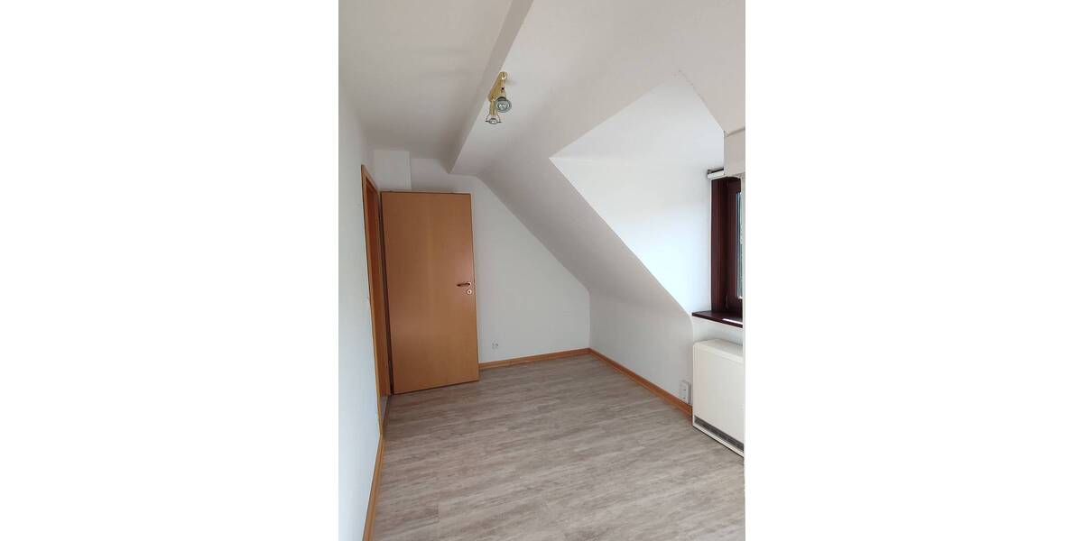 Etagenwohnung Hennef (Sieg) Hennef - 3 Zimmer, 42 m&sup2;, 490&euro; | Angebot:24721386