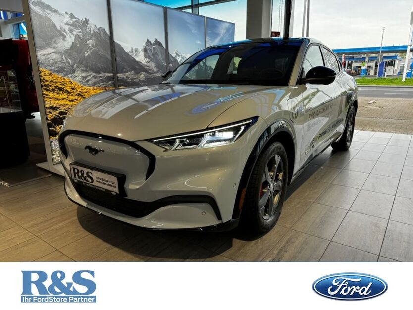 Ford Mustang Mach-E 19.000 km 38.500 € Köln 50769