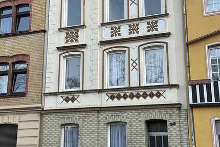 Haus Köln Kalk - 7 Zimmer, 201 m&sup2;, 310.000&euro; | Angebot:24643436