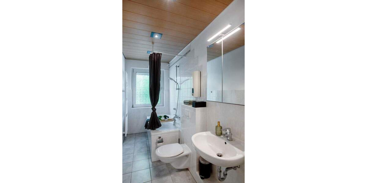 Etagenwohnung Erftstadt Liblar - 2 Zimmer, 64 m&sup2;, 199.000&euro; | Angebot:24609687