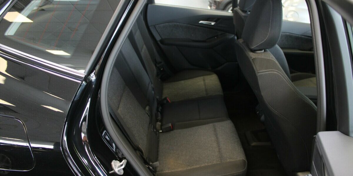 BMW 216 Active Tourer Aut. 4.479 km 25.980 &euro; Euskirchen 53881