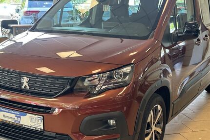 Peugeot Rifter 104.967 km 20.990 € Hennef 53773