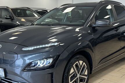 Hyundai KONA 7.987 km 22.870 € Bonn 53227