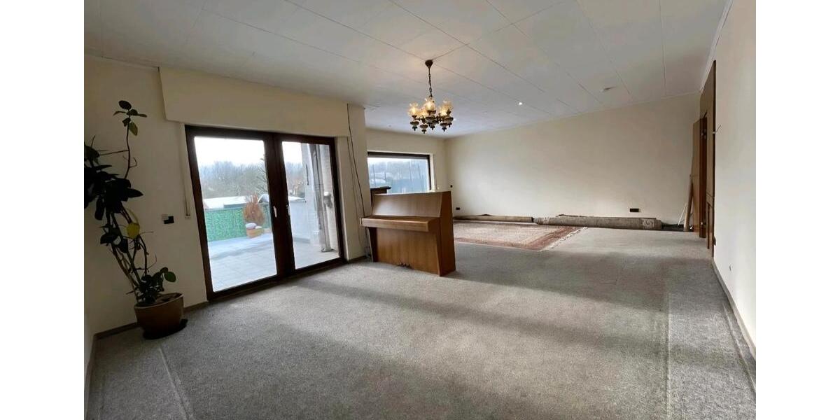 Erdgeschoßwohnung Neunkirchen-Seelscheid Seelscheid - 3 Zimmer, 111 m&sup2;, 219.000&euro; | Angebot:24465257