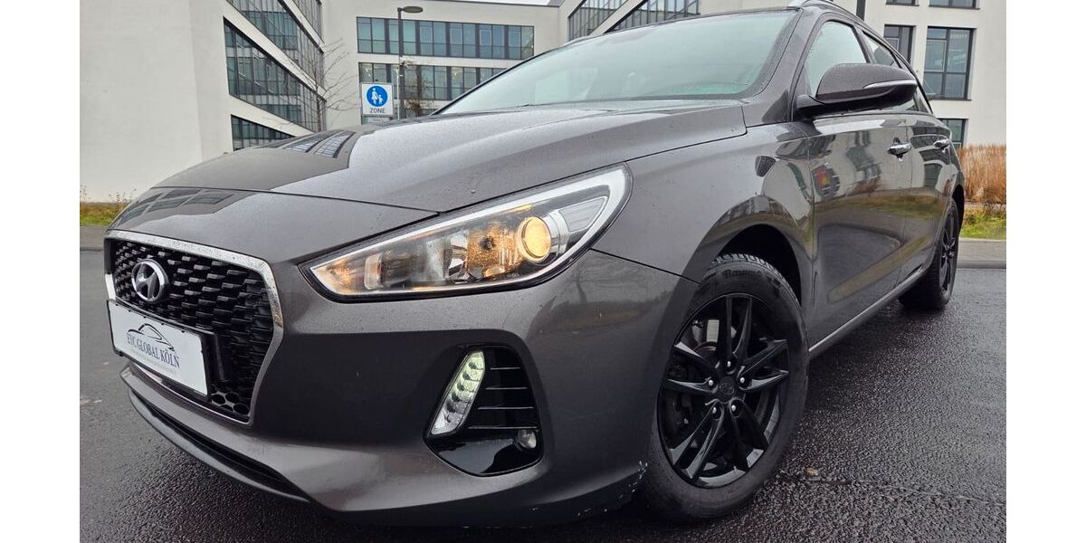 Hyundai i30 163.000 km 9.800 &euro; Köln (Ostheim) 51107