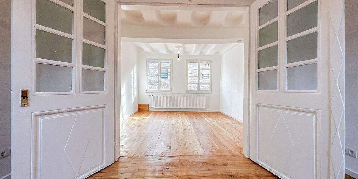 Einfamilienhaus Euskirchen Flamersheim - 7 Zimmer, 190 m&sup2;, 2.280&euro; | Angebot:25695611