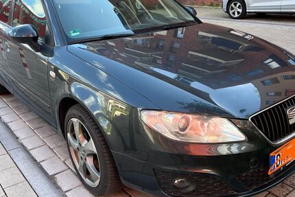 Seat Exeo 179.000 km 4.499 &euro; Bonn 53121