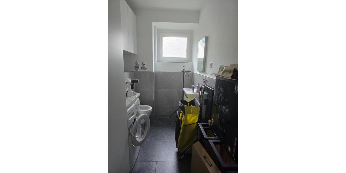 Etagenwohnung Köln Rodenkirchen - 3 Zimmer, 81 m&sup2;, 1.800&euro; | Angebot:24599516