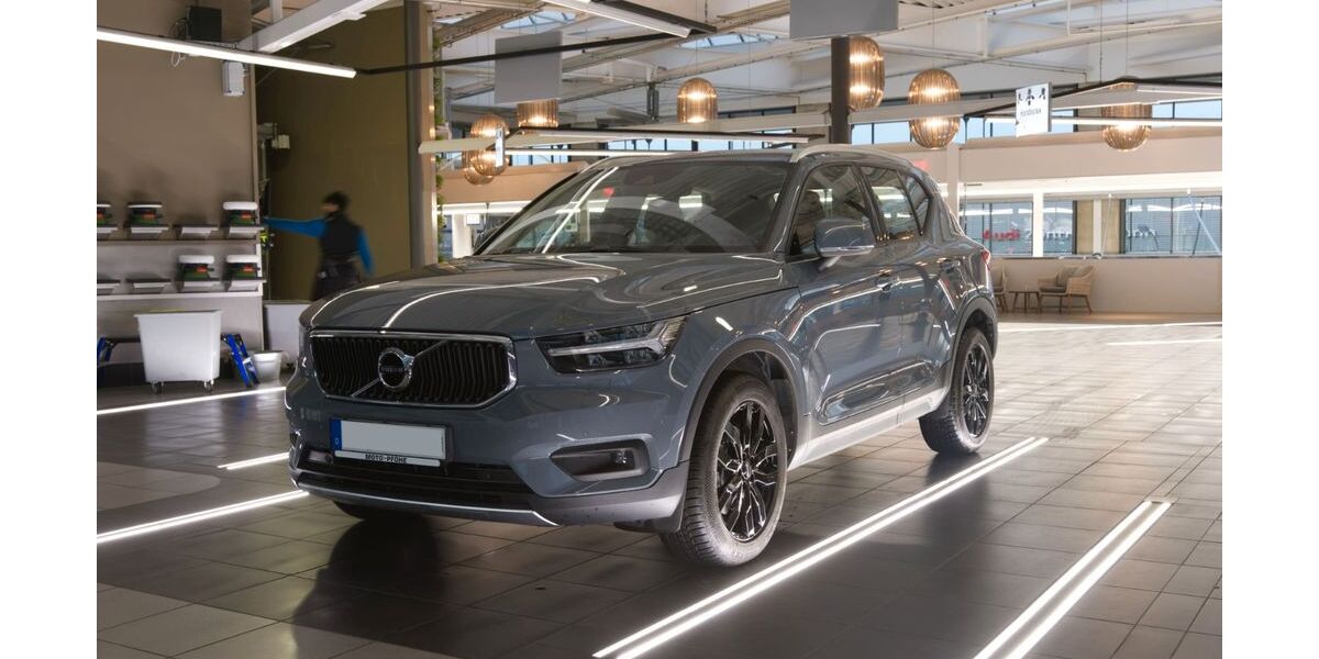 Volvo XC40 42.500 km 23.940 &euro; Bonn 53123