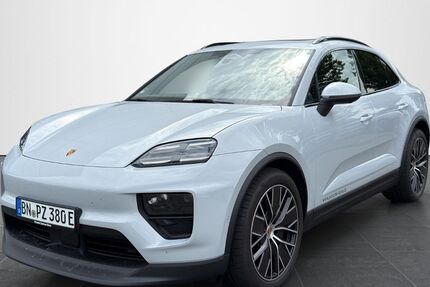 Porsche Macan 7.065 km 96.950 € Bonn 53119
