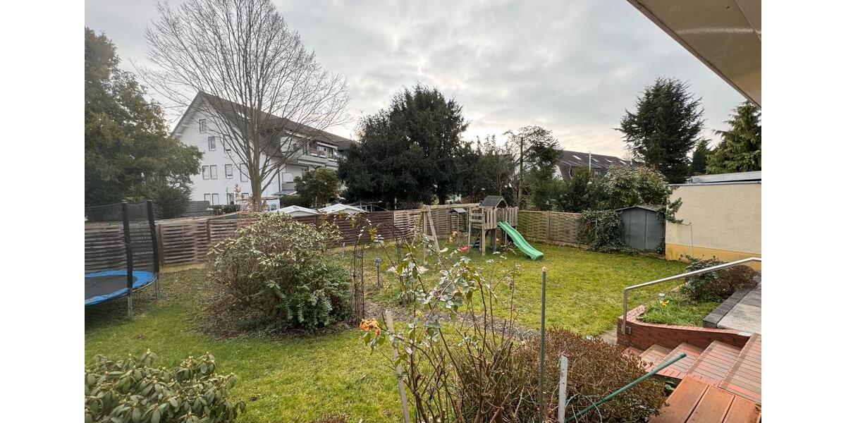 Erdgeschoßwohnung Sankt Augustin - 5 Zimmer, 140 m&sup2;, 1.400&euro; | Angebot:25882185