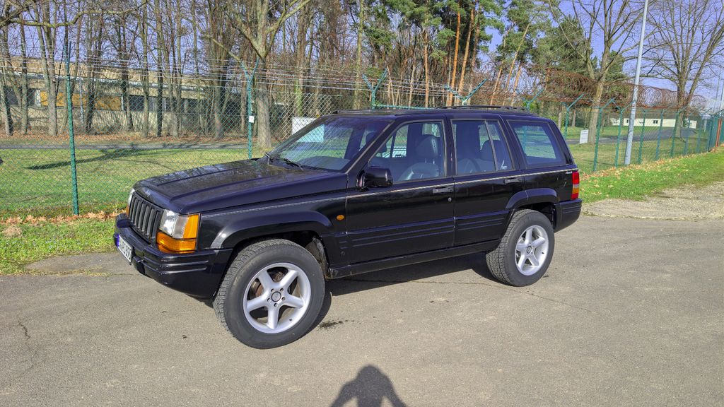 Jeep Grand Cherokee 199.900 km 8.750 &euro; Bonn 53229