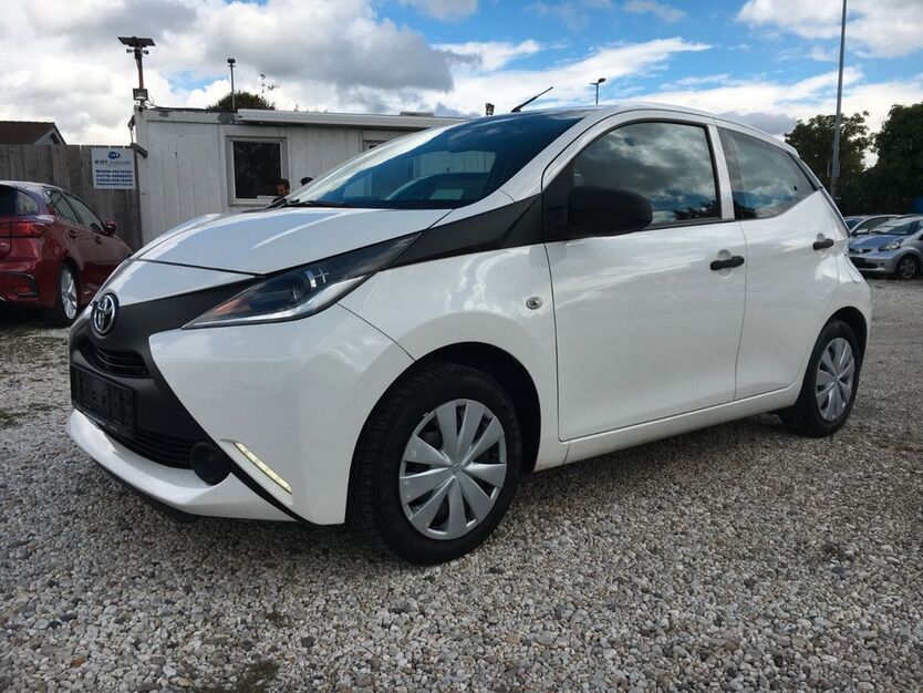 Toyota Aygo (X) 165.000 km 4.799 € Bonn 53227
