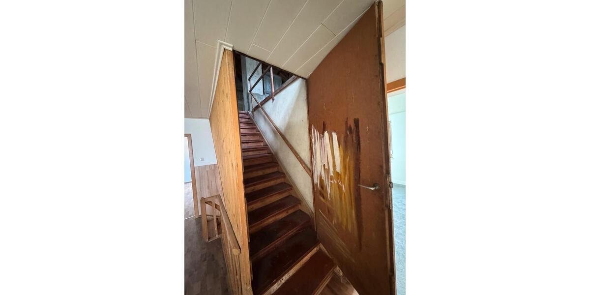 Einfamilienhaus Hennef (Sieg) - 4 Zimmer, 146 m&sup2;, 1.250&euro; | Angebot:25261333