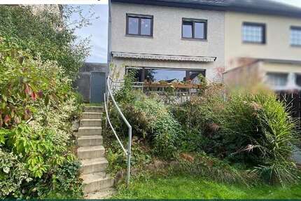 Haus zum Mieten in Sankt Augustin 1.450 € 131 m² 5 zimmer