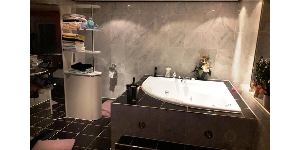 Reihenhaus Euskirchen - 6 Zimmer, 140 m&sup2;, 1.500&euro; | Angebot:27614868