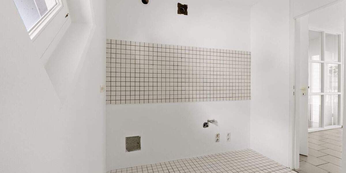 Etagenwohnung Bonn Beuel - 3 Zimmer, 100 m&sup2;, 449.000&euro; | Angebot:24822497