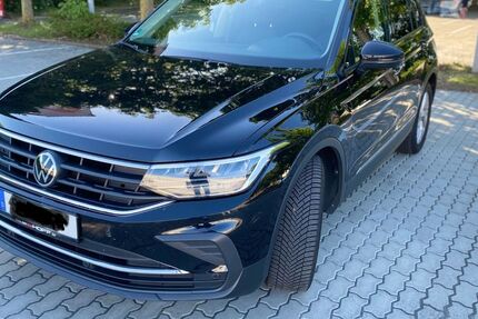 VW Tiguan 40.100 km 27.500 &euro; Siegburg 53721