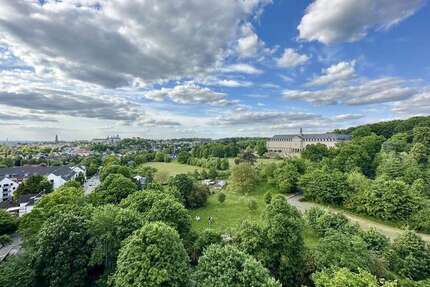 Wohnung zum Kaufen in Bergisch Gladbach 315.000 € 129 m²