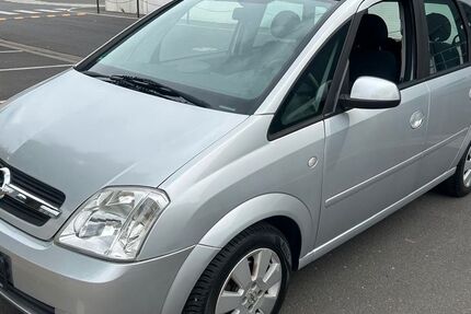 Opel Meriva 103.000 km 1.690 &euro; Köln 50827