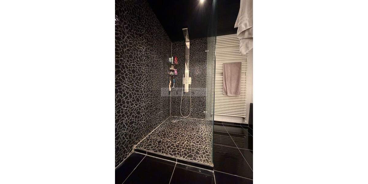 Etagenwohnung Hürth Gleuel - 3 Zimmer, 122 m&sup2;, 1.750&euro; | Angebot:24424174