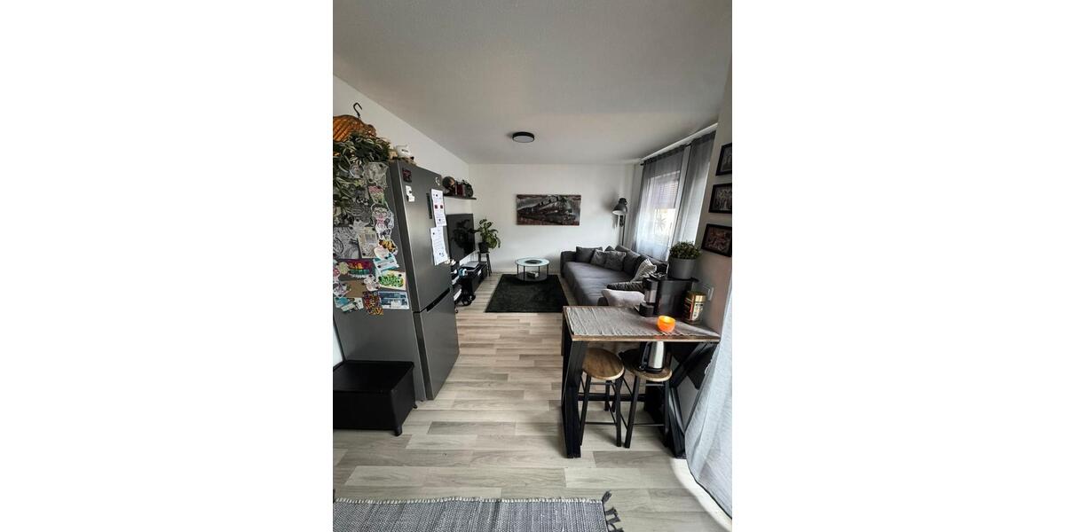 Eigentumswohnung mit Tiefgaragenstellplatz in Troisdorf-Hütte 2 zimmer