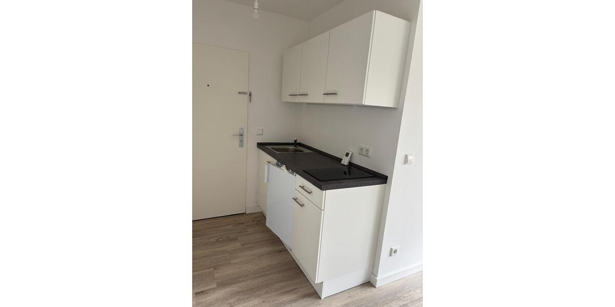Etagenwohnung Bonn - 1 Zimmer, 20 m&sup2;, 650&euro; | Angebot:26182892