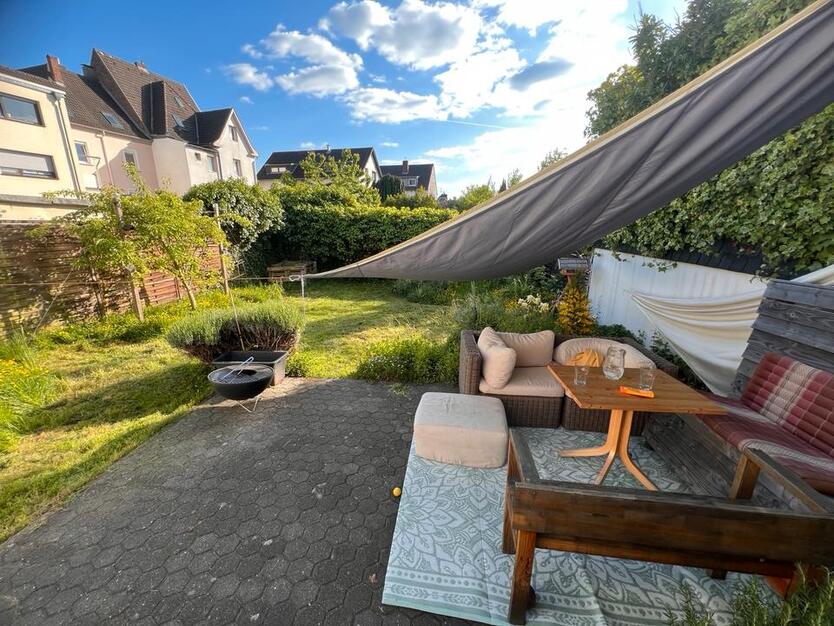 Kleine Oase in Bonn - Hinterhaus Maisonette Anbau, eigener Garten