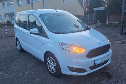 Ford Tourneo Courier 152.250 km 6.300 &euro; Bergisch Gladbach 51469