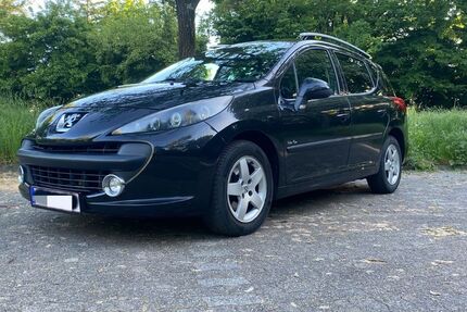 Peugeot 207 154.000 km 2.700 € Köln 51069