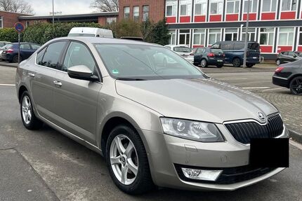 Skoda Octavia 48.000 km 9.999 &euro; Köln 50739