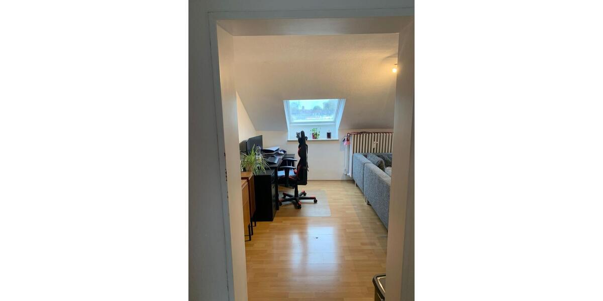 2-Zimmer-Wohnung zur Zwischenmiete (01.03.26 – 31.08.26) — Efeld 2 zimmer