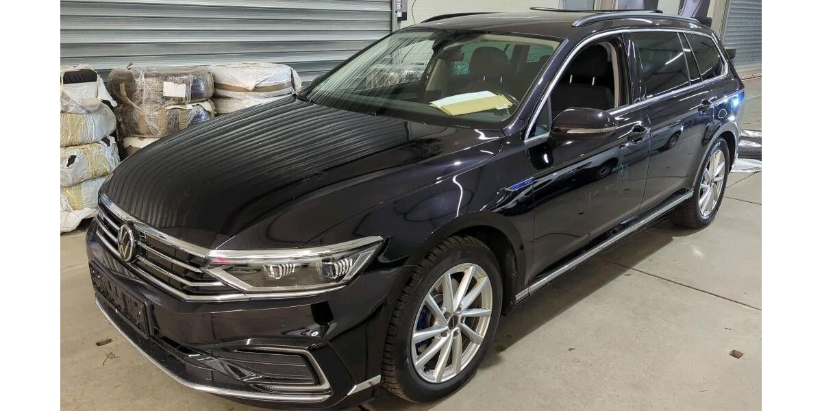 VW Passat 112.373 km 18.900 &euro; Eitorf 53783