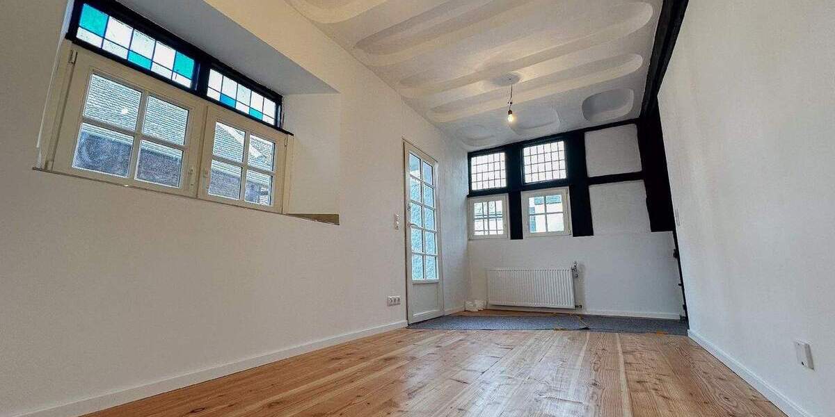 Einfamilienhaus Euskirchen Flamersheim - 7 Zimmer, 190 m&sup2;, 2.660&euro; | Angebot:24139049