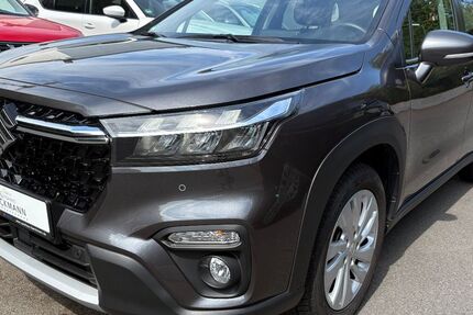 Suzuki (SX4) S-Cross 13.586 km 19.850 &euro; Köln 50735